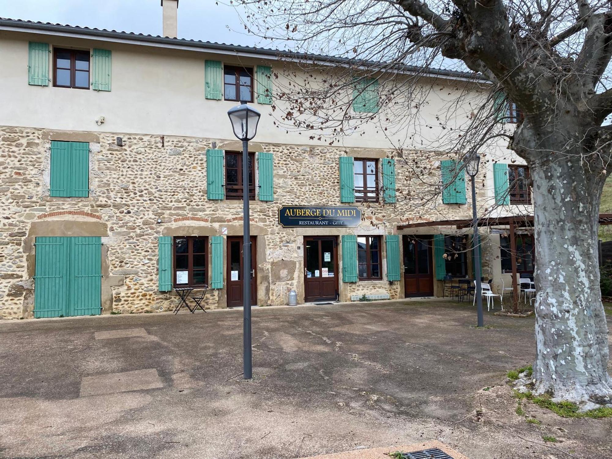 Gite - Auberge Du Midi Saint-Antoine  المظهر الخارجي الصورة