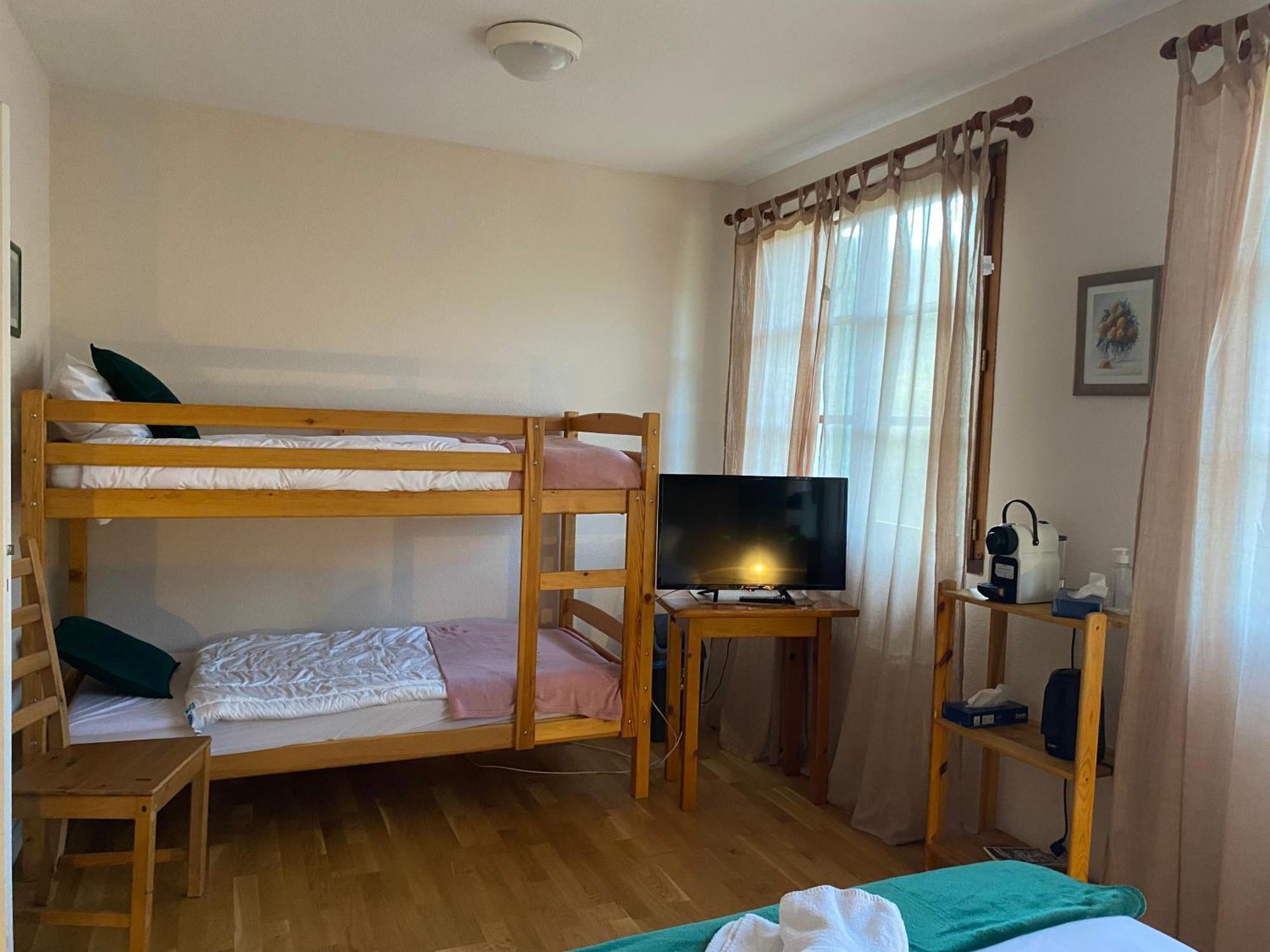Gite - Auberge Du Midi Saint-Antoine  المظهر الخارجي الصورة
